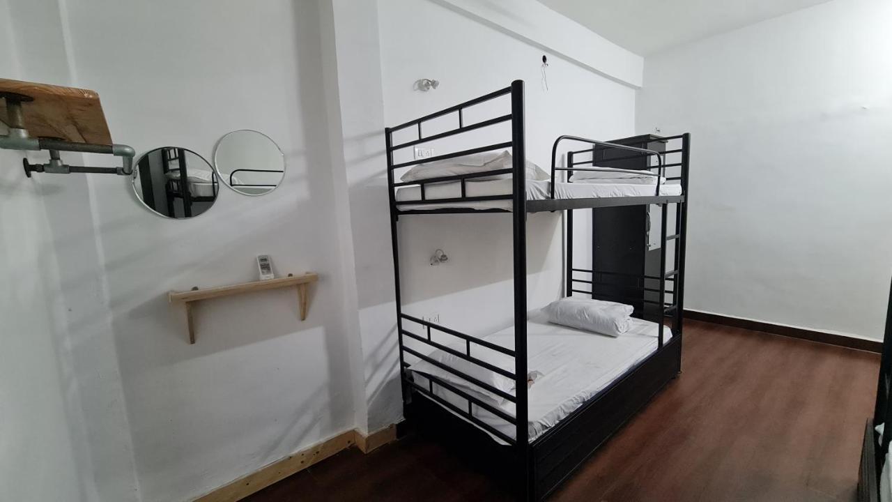 Hostel Hoshtel99 - Prime - Stay, Cowork And Cafe *