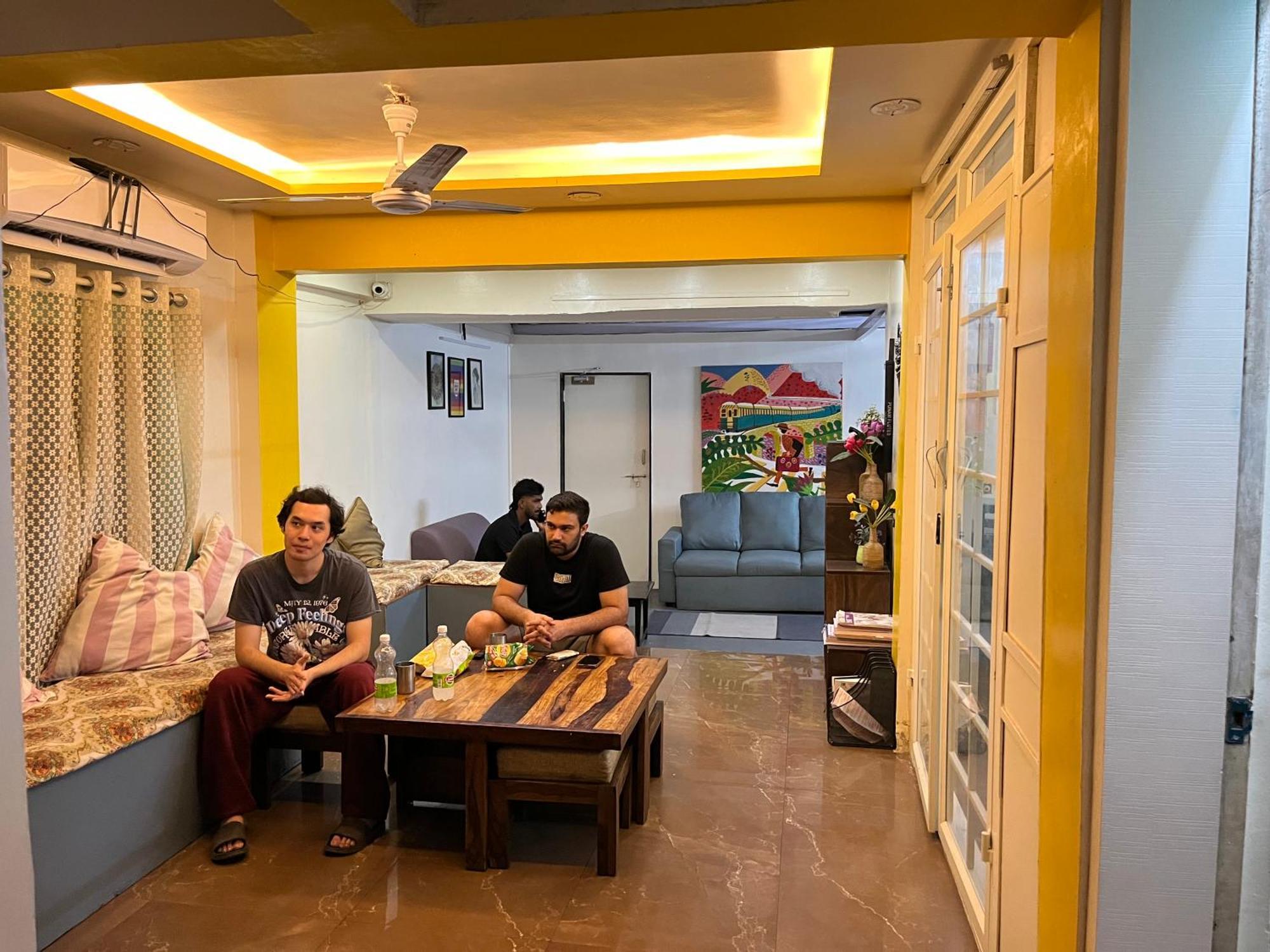 Hoshtel99 - Prime - Stay, Cowork And Cafe * Pune